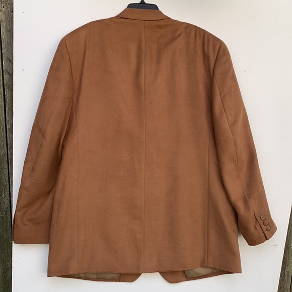 Men’s blazer Suede camel color. See pictures for sizes great for fall - Picture 2 of 14